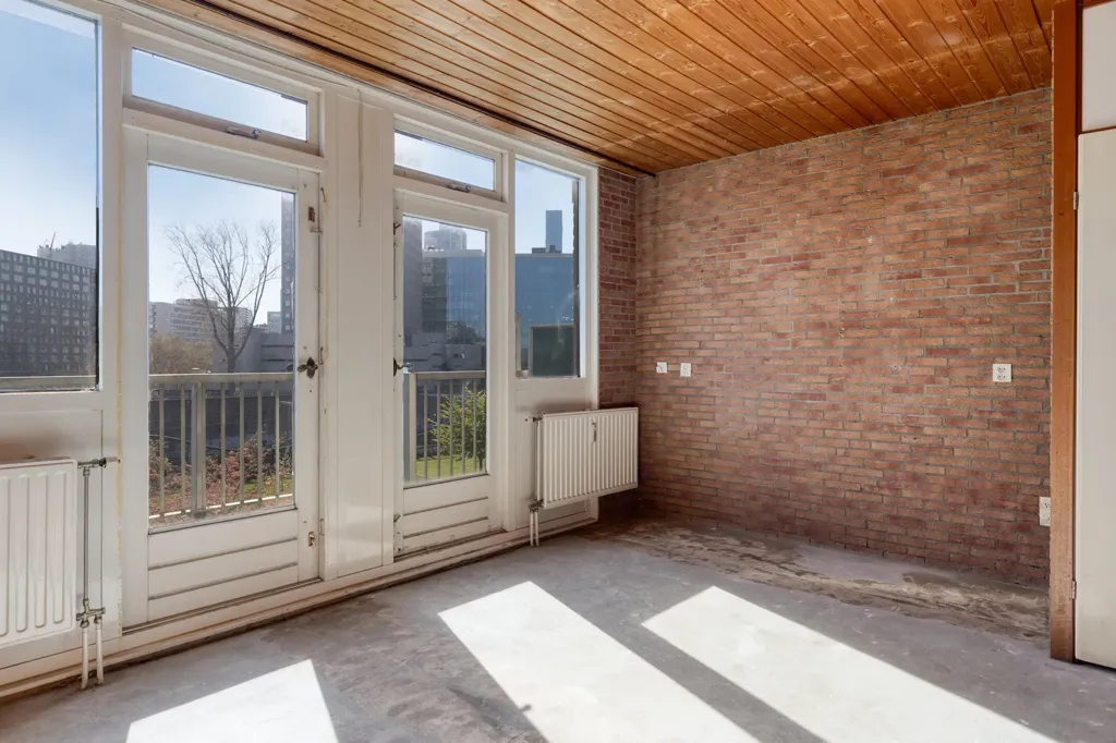 Pièces - Maisonnette with Balcony in Rotterdam Centre
