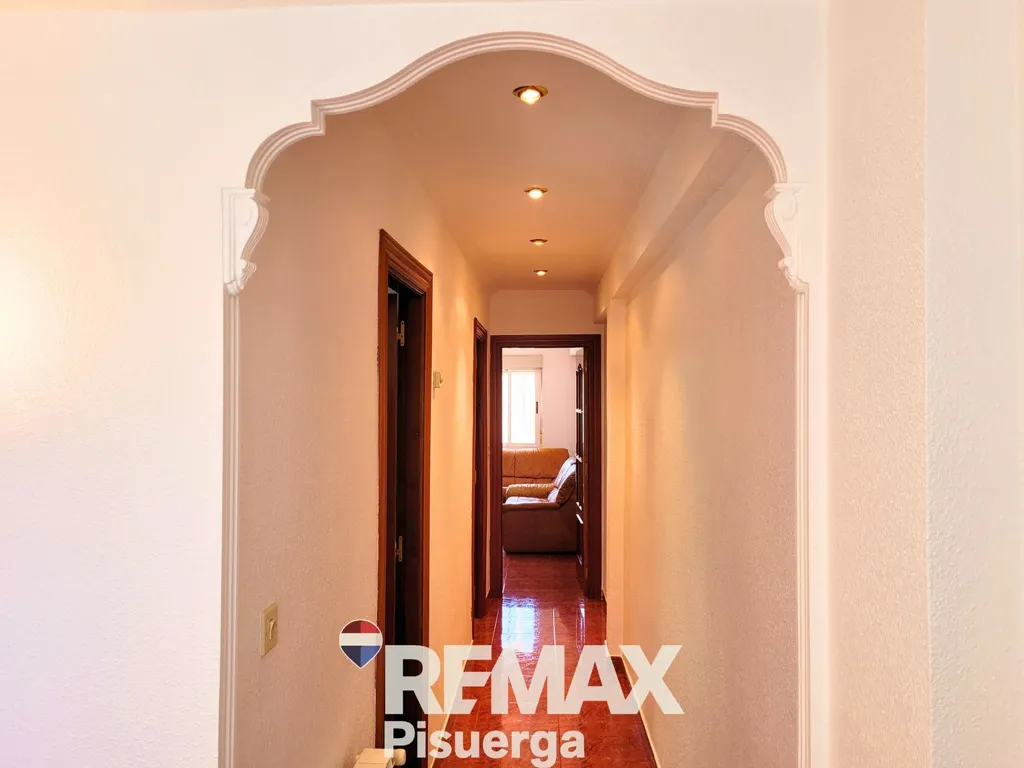 hallway_entrance