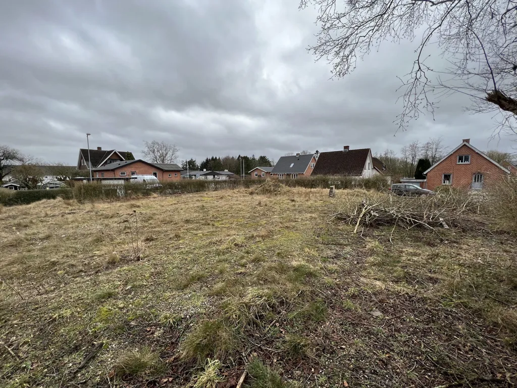 Jardin - Year-Round Plot with 5G Coverage in Hobro