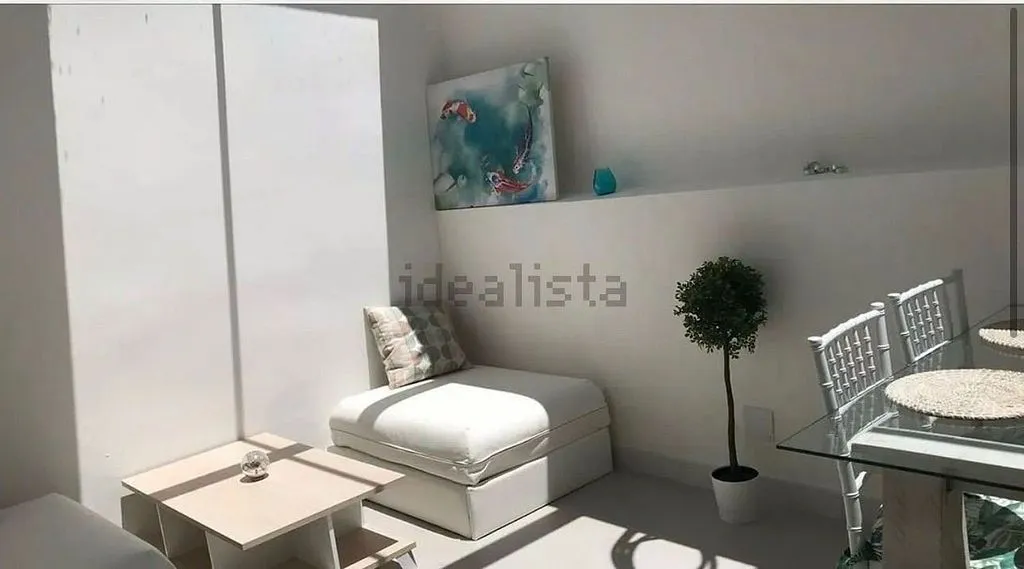 Elutuba - Twin-Adjoined House with Terrace in Elviria