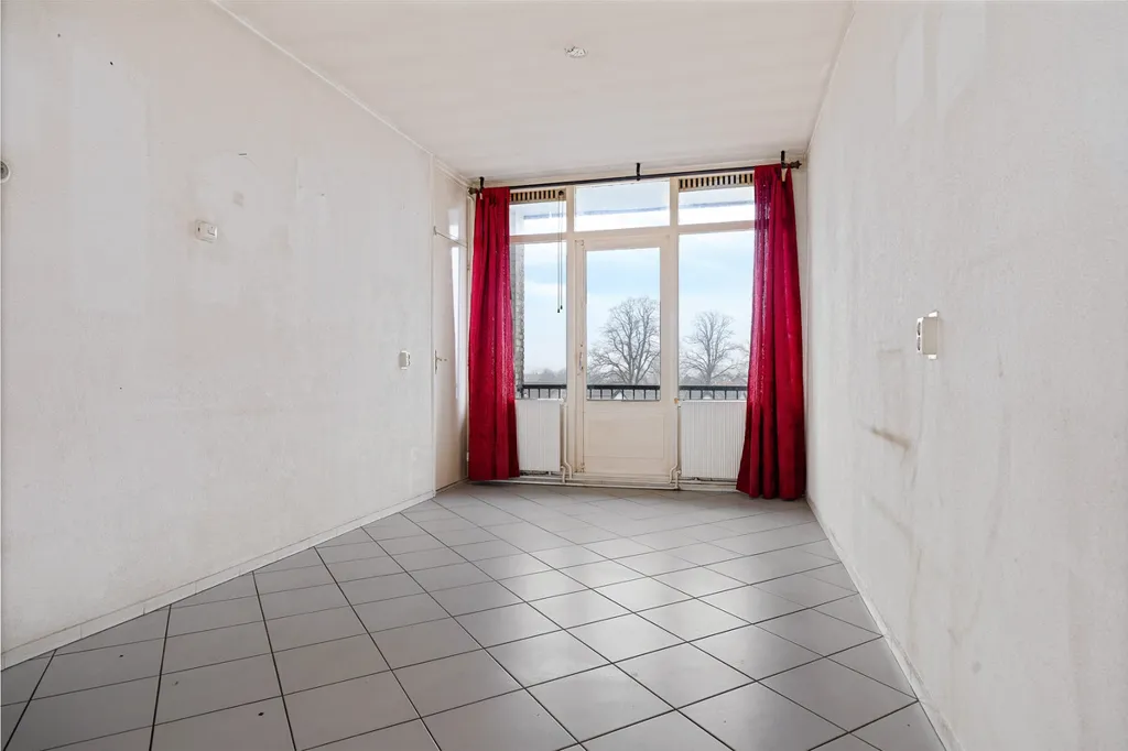 Toad - Top Floor Flat with Balconies in Apeldoorn