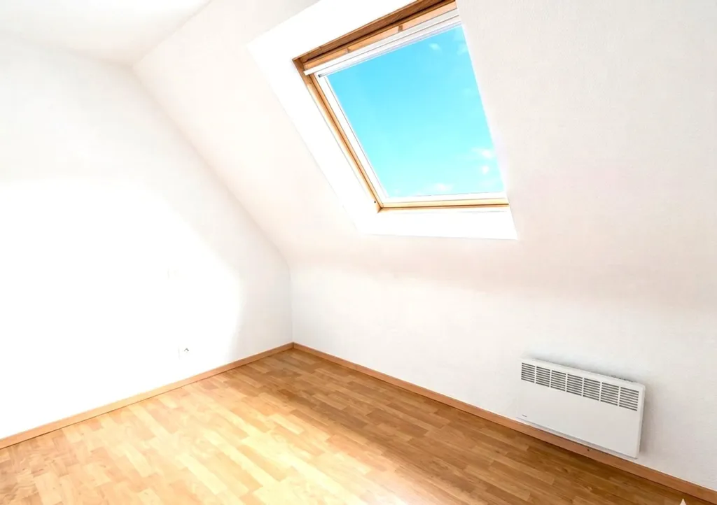 Rooms - Semi-detached House with Solar Panels in Bredene
