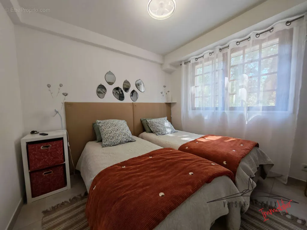 Chambres - Maison Luxueuse avec Piscine à Vaison-la-Romaine