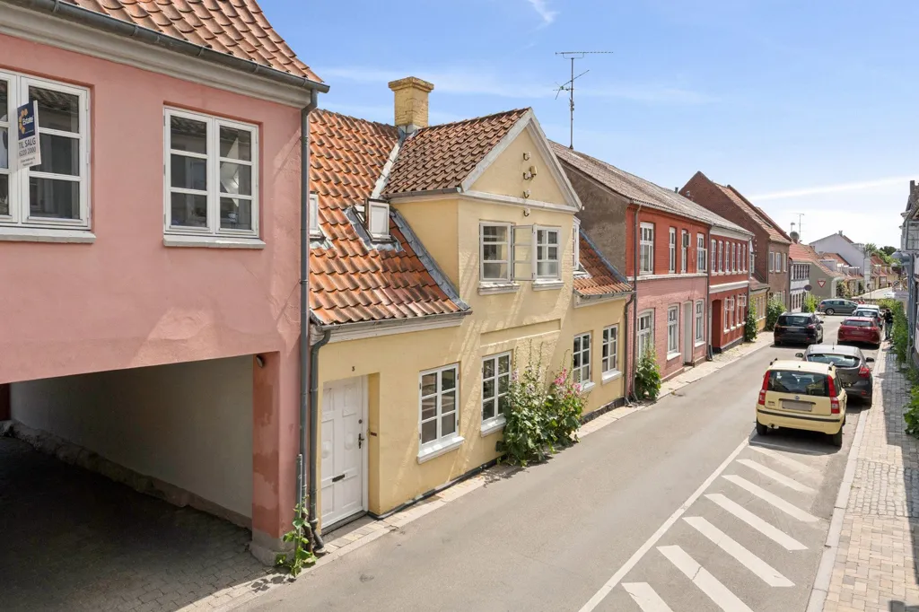 Välivaade - Historic Villa with Garden in Svendborg