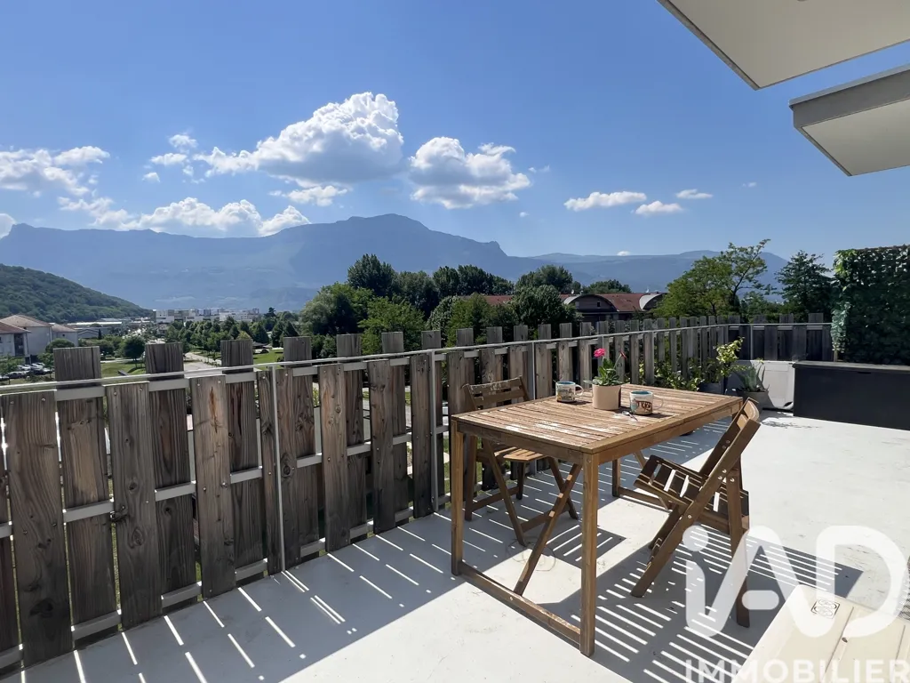 Terrass - Apartment with Mountain View in Eybens
