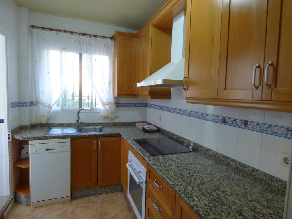 Köök - Spacious Flat with Terrace in Torre del Mar