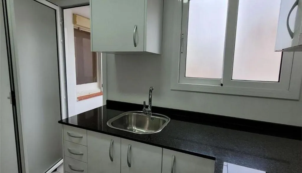 Cuisine - Apartment with Balcony in Barceloneta