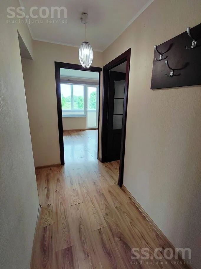 Ingresso - Renovated Apartment with Balcony in Rundāles