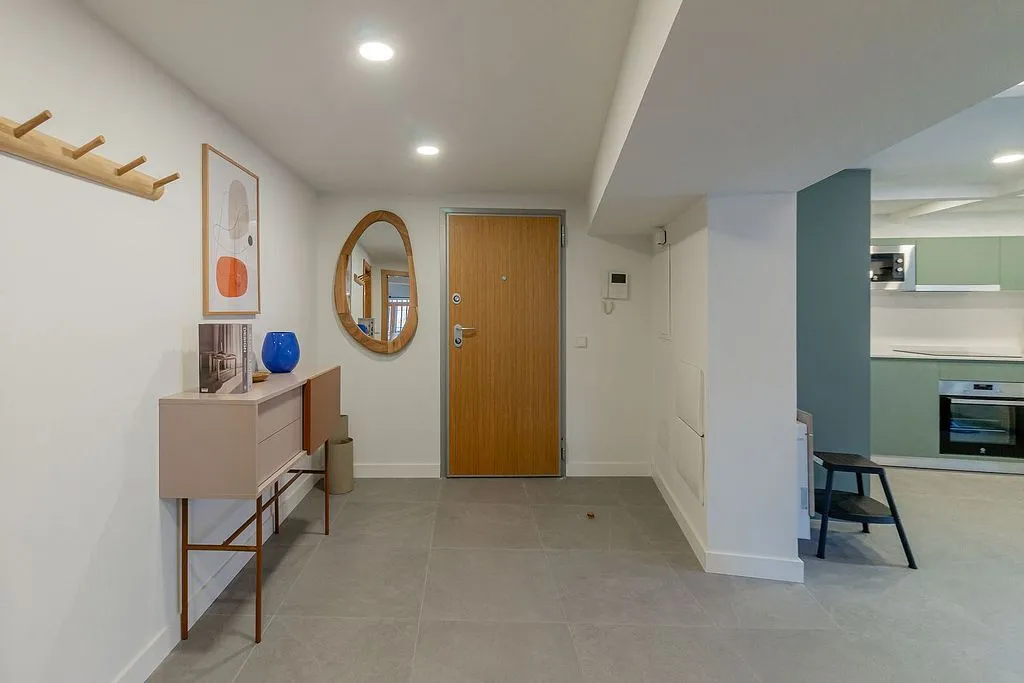 Entrée - Furnished Flat with Air Conditioning in Madrid