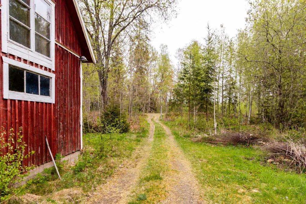 Välivaade - Charming Villa with Garden near Tingsryd