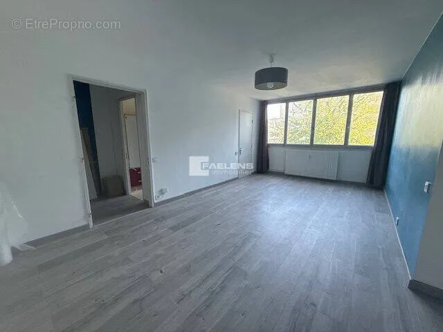 Chambres - Appartement T3 avec Parking à Lille Vauban