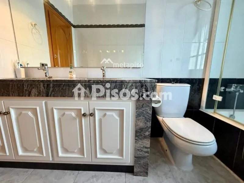Salles de bain - Chalet with Pool in El Vendrell