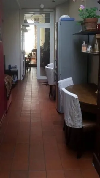Söögituba - Studio Apartment with Balcony in Den Haag