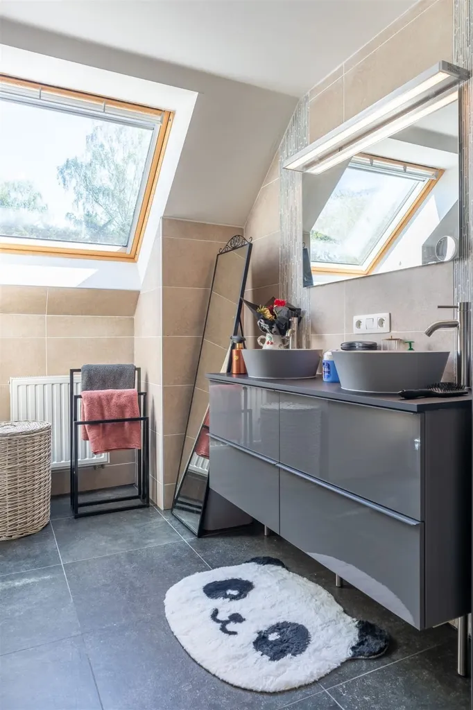 3-bedroom house in Rhode-Saint-Genèse