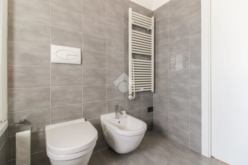 Vannitoad - Trilocale with Private Balcony in Roè Volciano