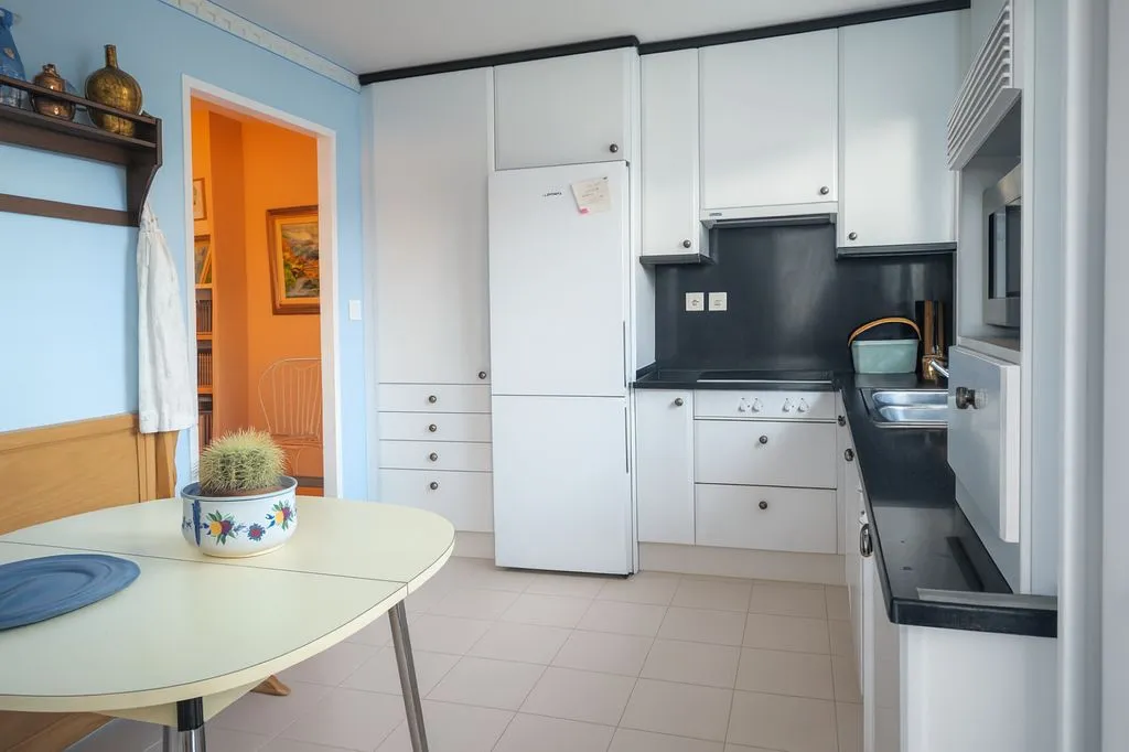 Köök - Semi-Detached House with Bay View in Hendaye