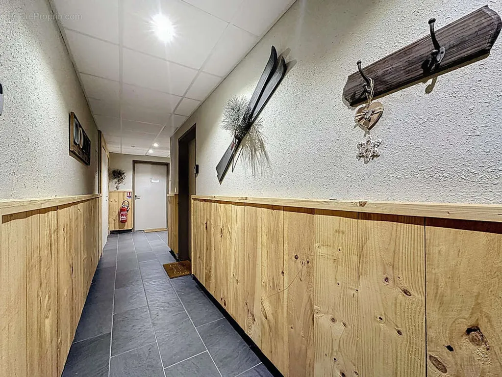 Hallway - Apartment with Terrace in Formiguères