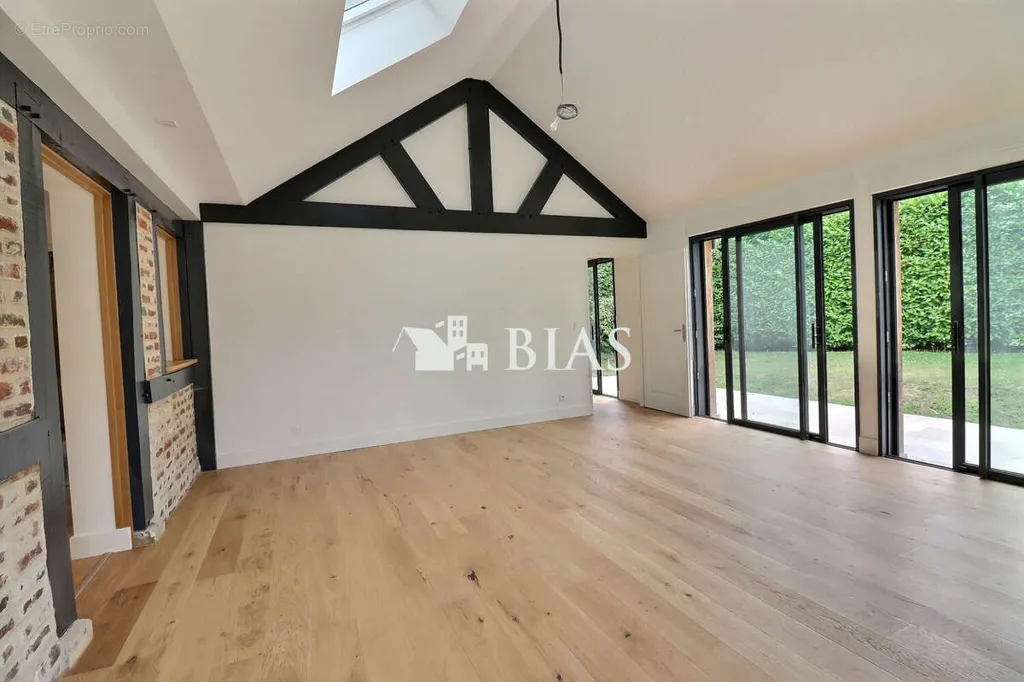 Elutuba - Charming 7-Piece Villa near Deauville