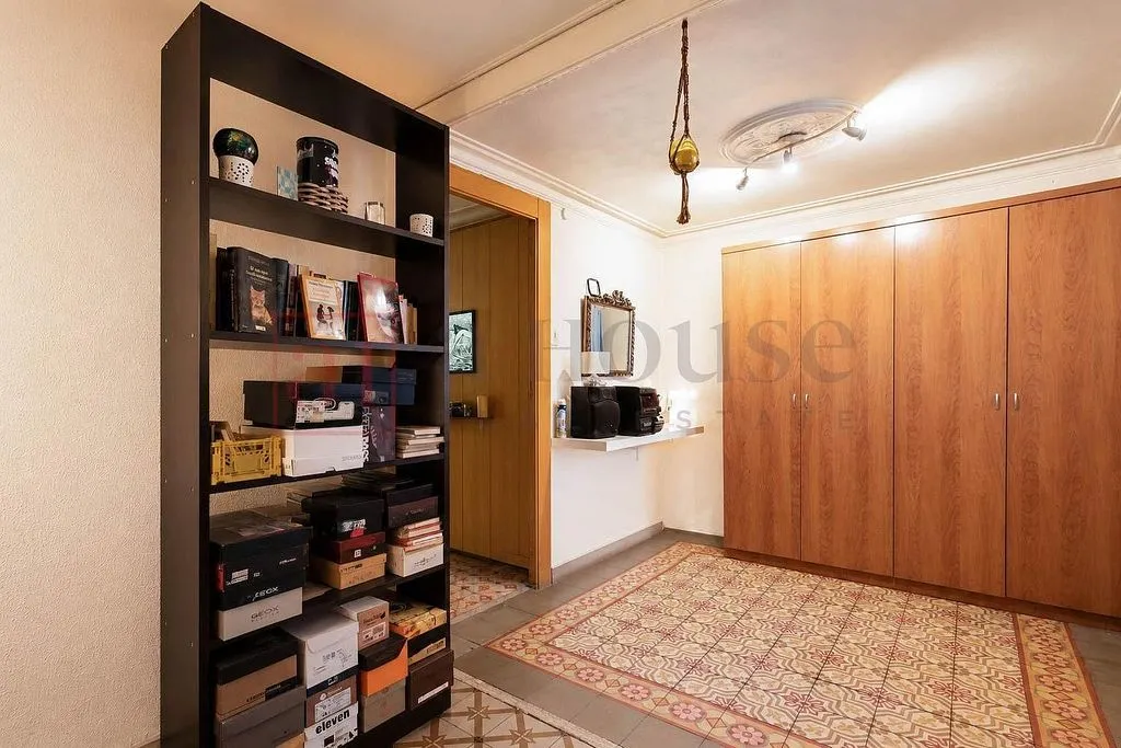 Ingresso - Apartment with Balcony in La Nova Esquerra de l'Eixample
