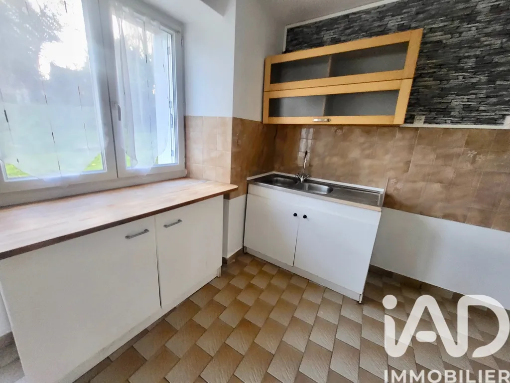Cucina - Charming Cottage with Garden in La Chapelle-Bouëxic