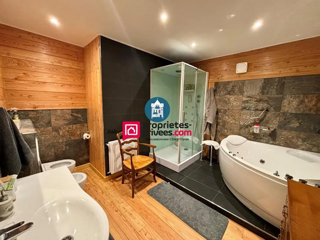 Salles de bain - Maison Rénovée avec Piscine à Ambleteuse