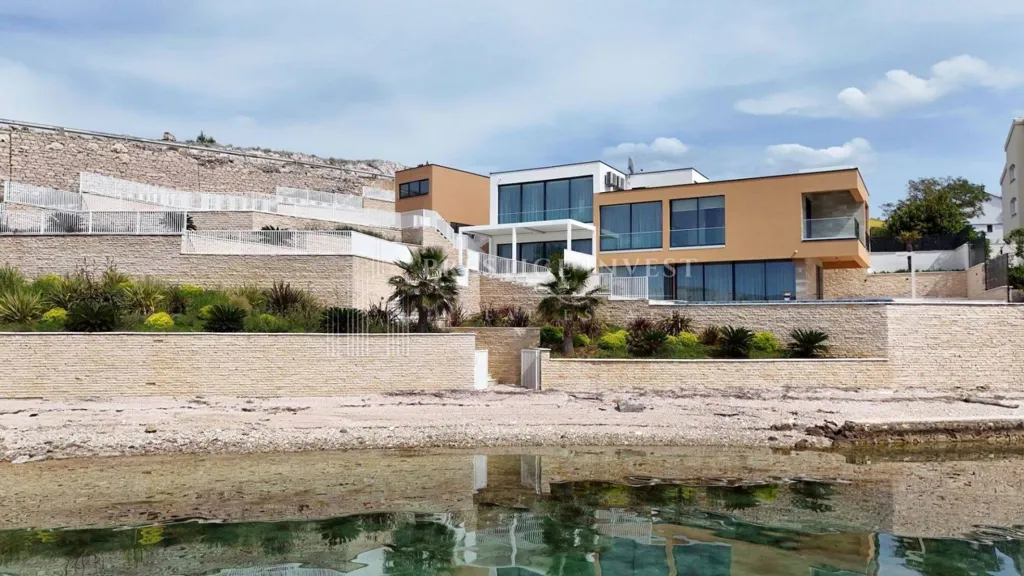 Välivaade - Luxury Villa with Marina in Ražanac
