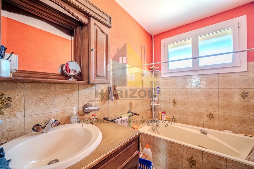 Bagni - Two-Storey House with Garden in Nance