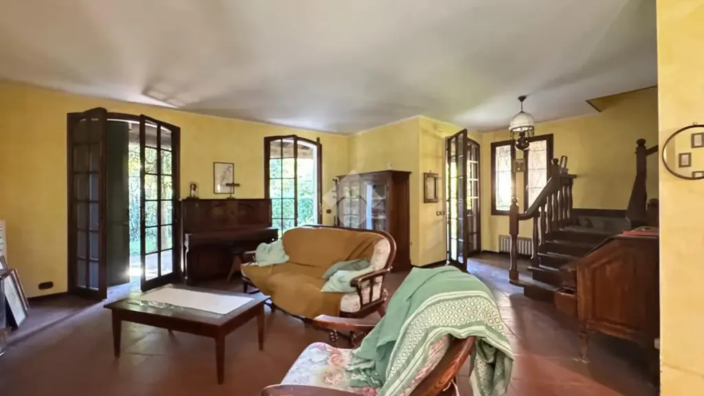 Elutuba - Traditional Villa with Garden in Rubiera