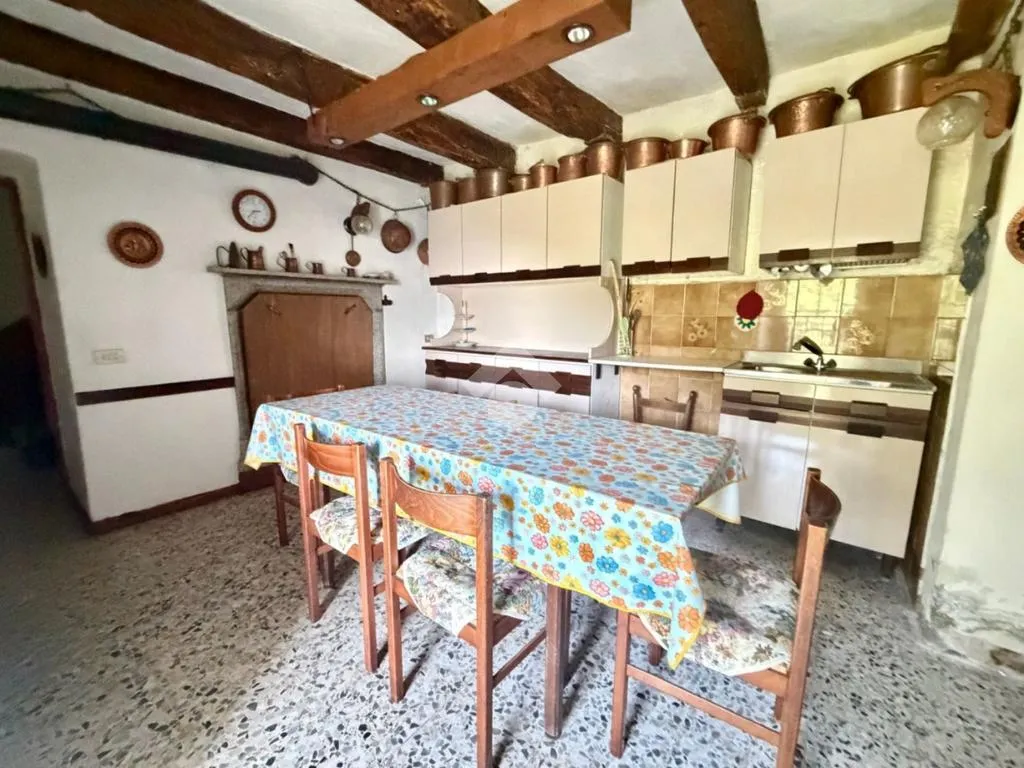 Dining Room - Historic Semidetached House with Balconies in Urida