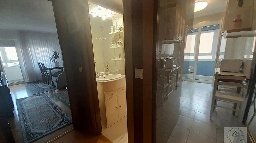 Entrée - Apartment with Terrace and Balcony in Txurdinaga
