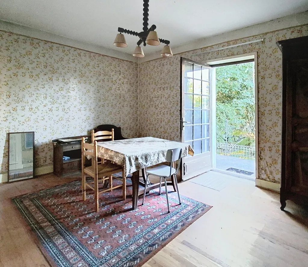 Salle à manger - Maison à Rénover avec Jardin à Eyzin-Pinet