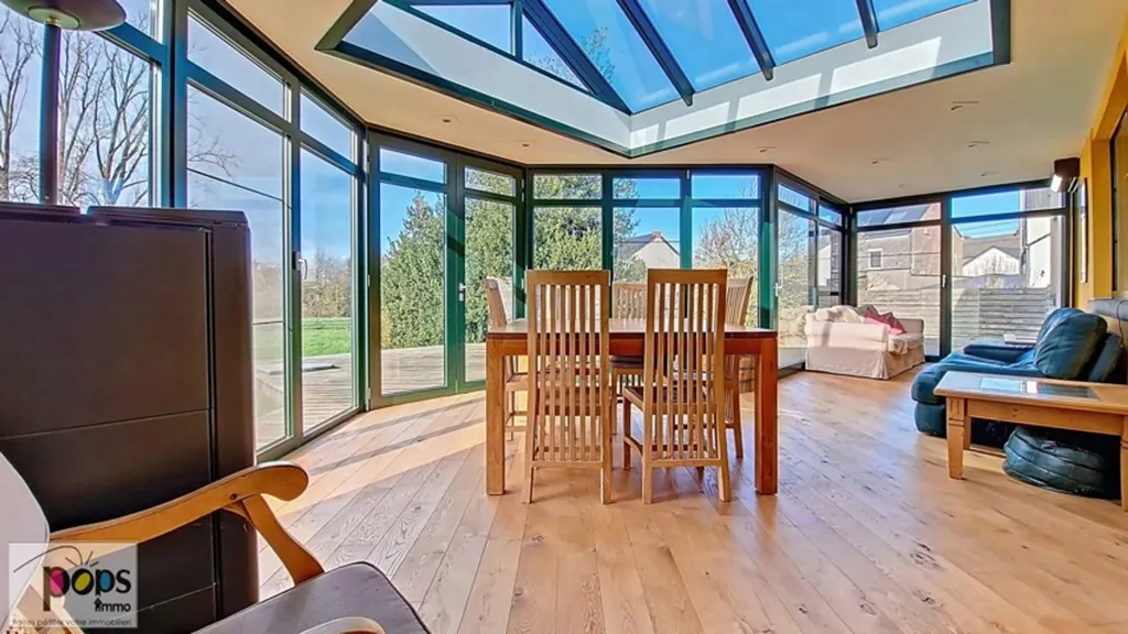 Dining Room - House with Workshop and Large Garden in Ramillies