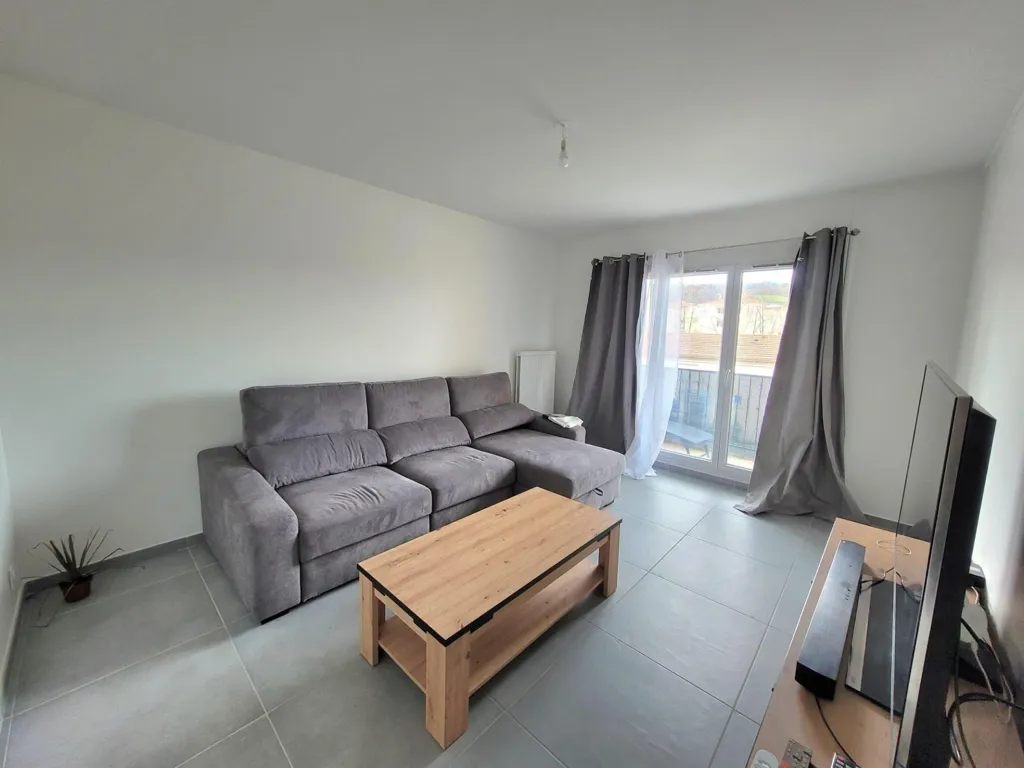 Elutuba - Refurbished Flat with Balconies in Urban Thévenon