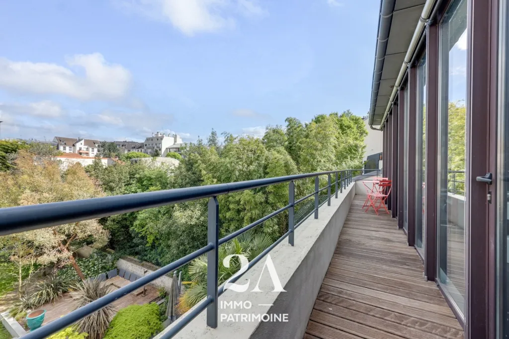 Balcon - Maison historique avec piscine à Charenton-le-Pont