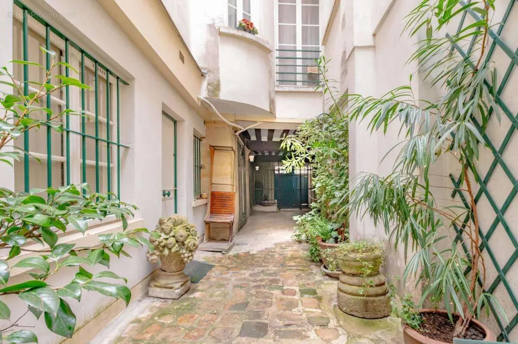 Aed - Duplex with Balcony in Paris 3ème