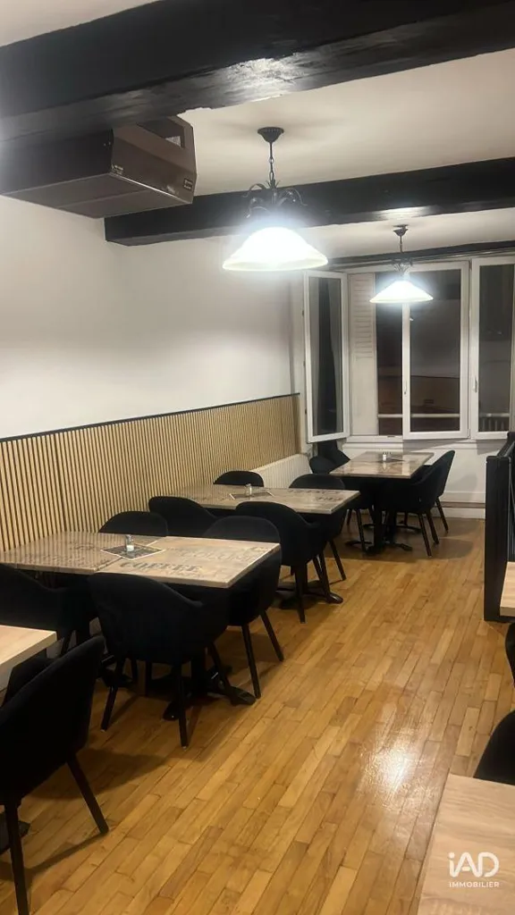 Sala da pranzo - Restaurant with Terraces in Montargis Centre