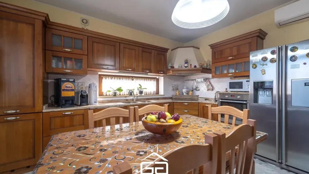 Köök - High-Efficiency Villa with Garden in Malo