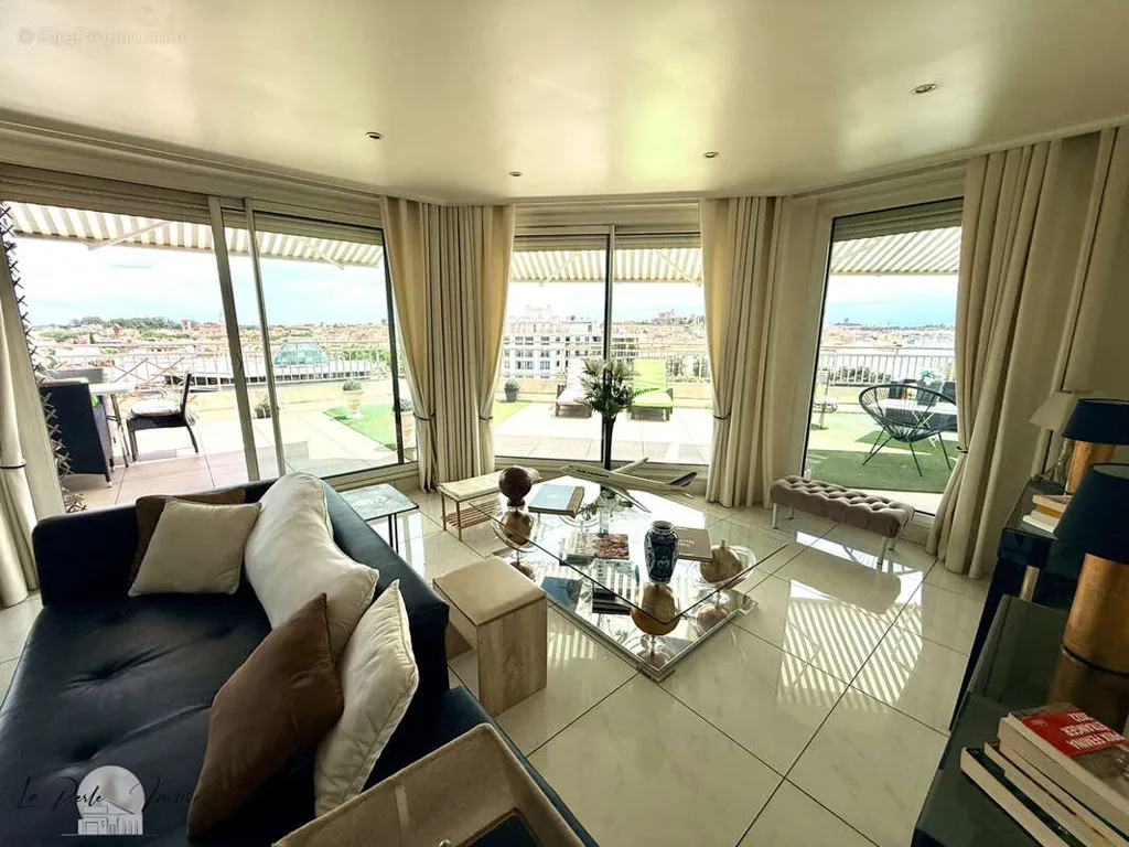 living_room