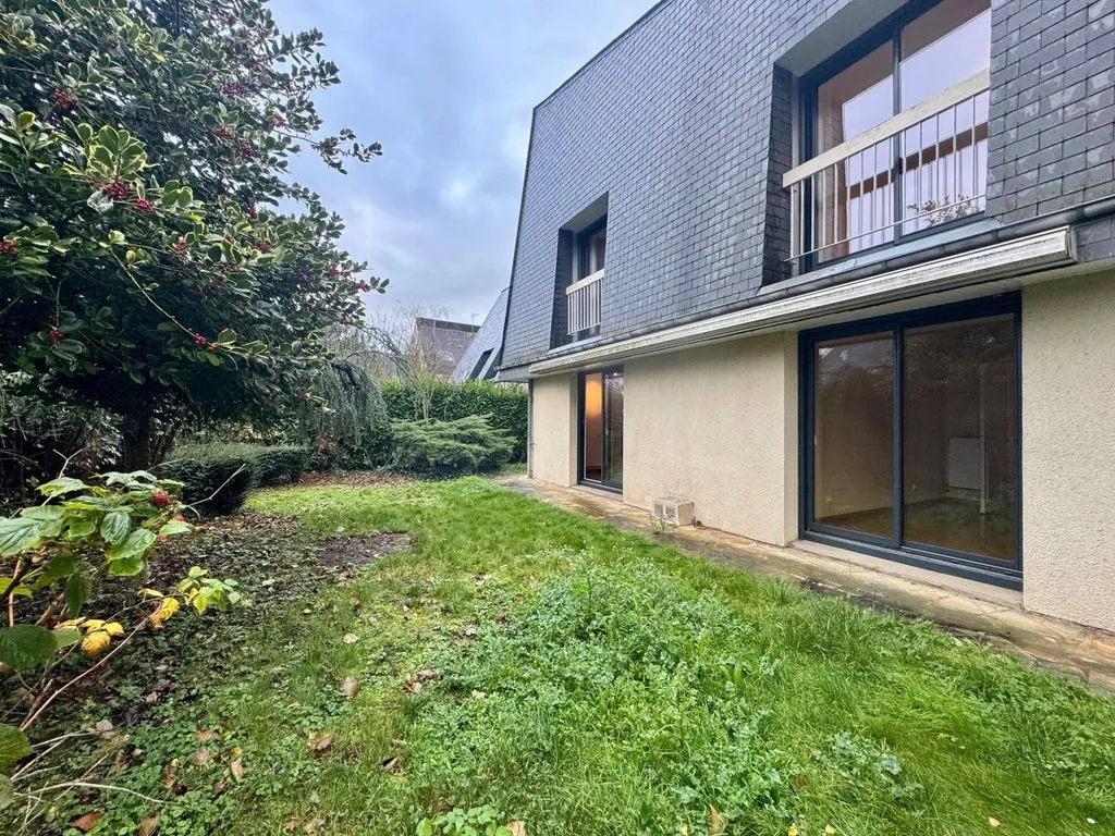 Jardin - Maison d'Architecte avec Jardin à Rennes