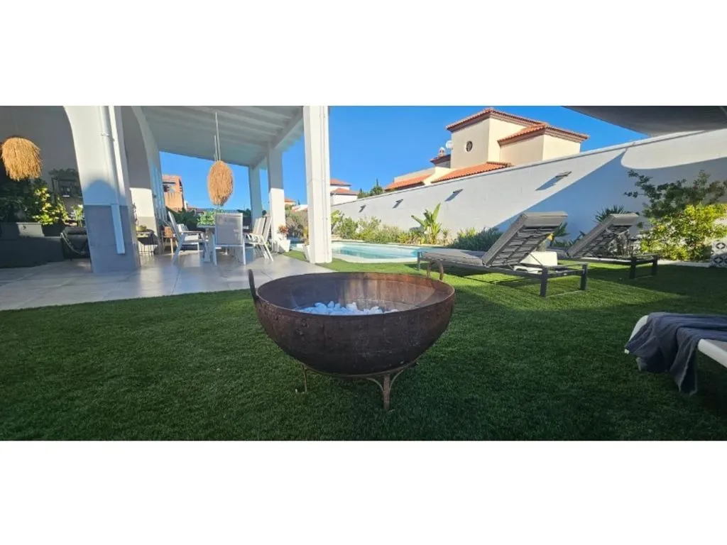 Terrass - Luxury Villa with Pool in Ayamonte, Andalusia