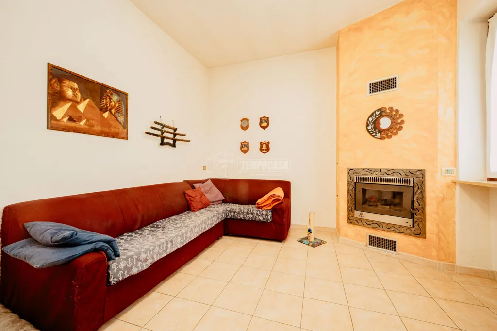 Séjour - Renovated House with Garden in Vigevano