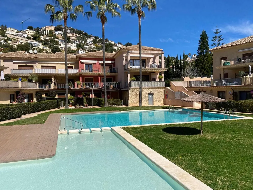Piscina - Duplex Apartment with Pool in La Fustera, Benissa