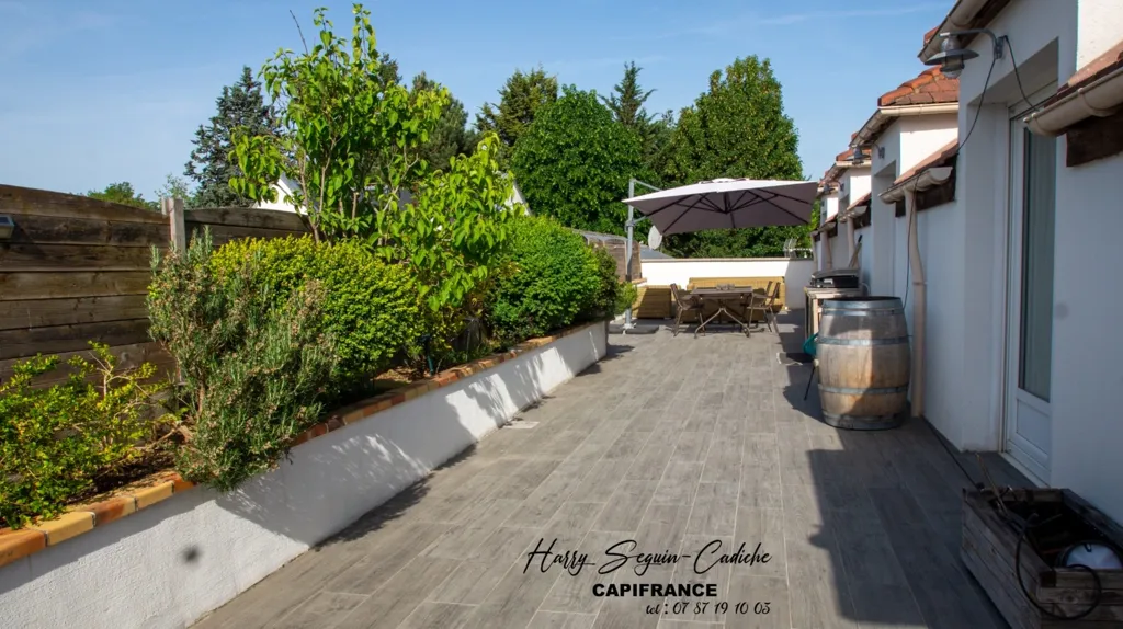 Terrasse - Ensemble Immobilier Atypique aux Portes de Roissy