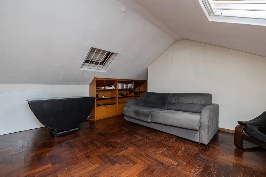Rooms - Luxury Villa with Private Garden in Milan