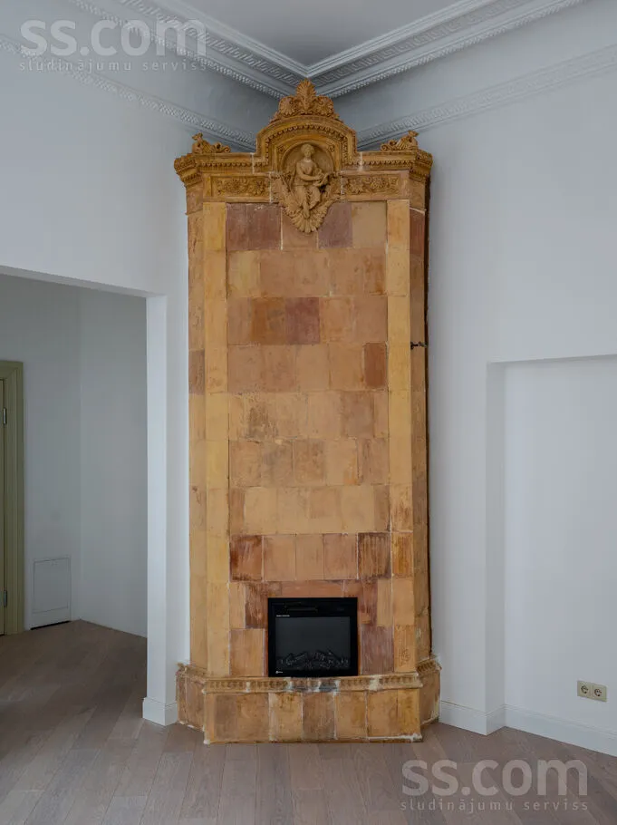 Elutuba - 2-Bedroom Apartment in Historic Building, Riga Centre