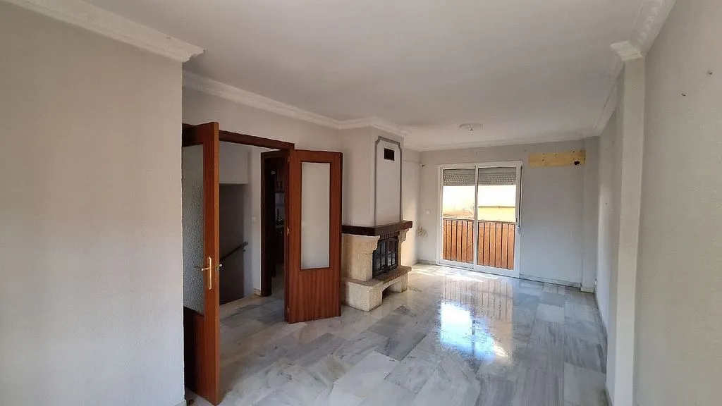 hallway_entrance