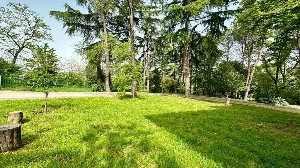 Jardin - Bifurcated Villa with Panoramic Views in Imola