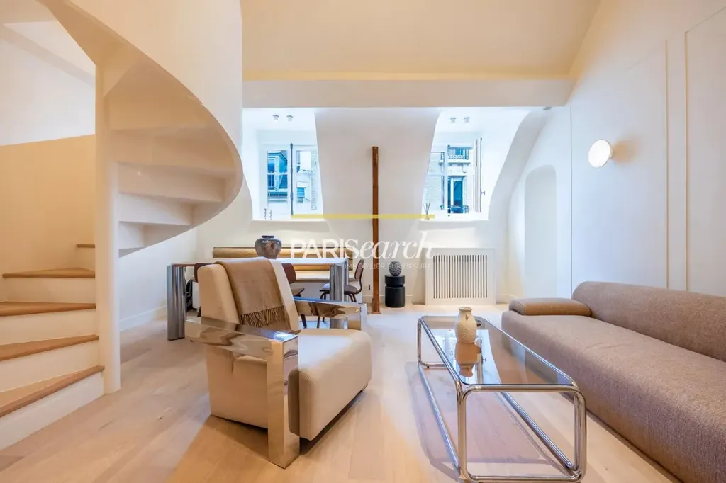 Séjour - Duplex Rénové avec Cuisine Ouverte à Paris