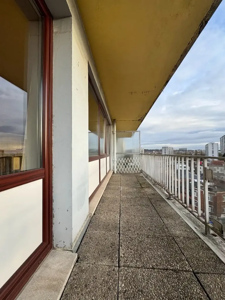 Balcon - Appartement avec Terrasse Panoramique à Anderlecht