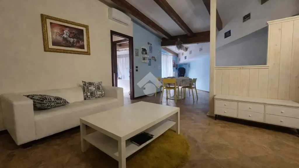 Séjour - Apartment with Pool in Montalto Uffugo